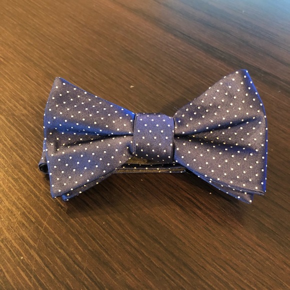 👔👔💥💥Bow Tie💥💥👔👔 - Picture 1 of 2